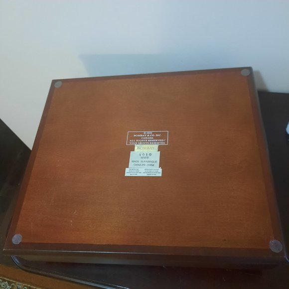 Bombay Wooden Treasure/Memory Box - Picture 4 of 7